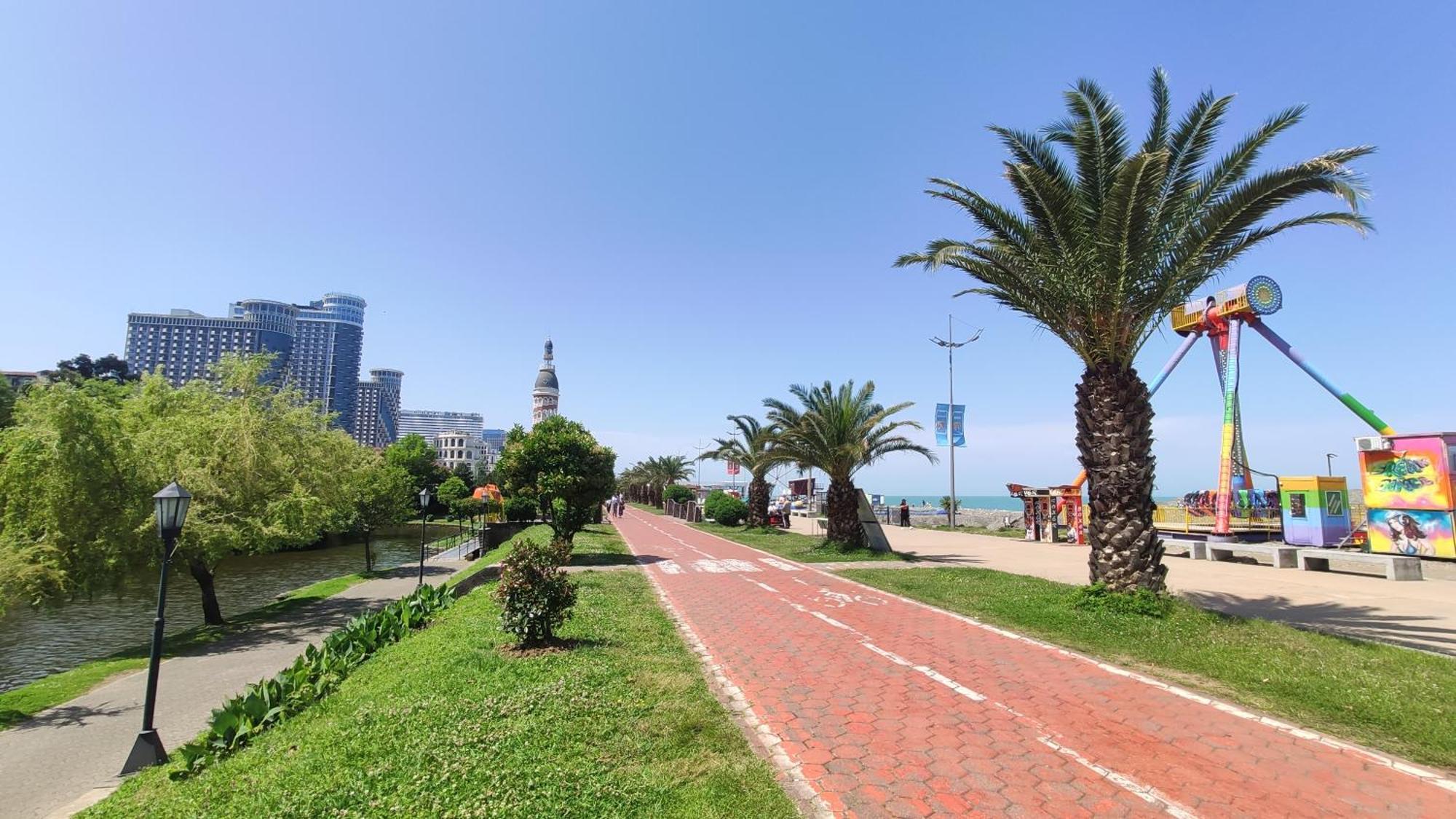 Orbi-City Batumi Apartments Sea View Екстер'єр фото