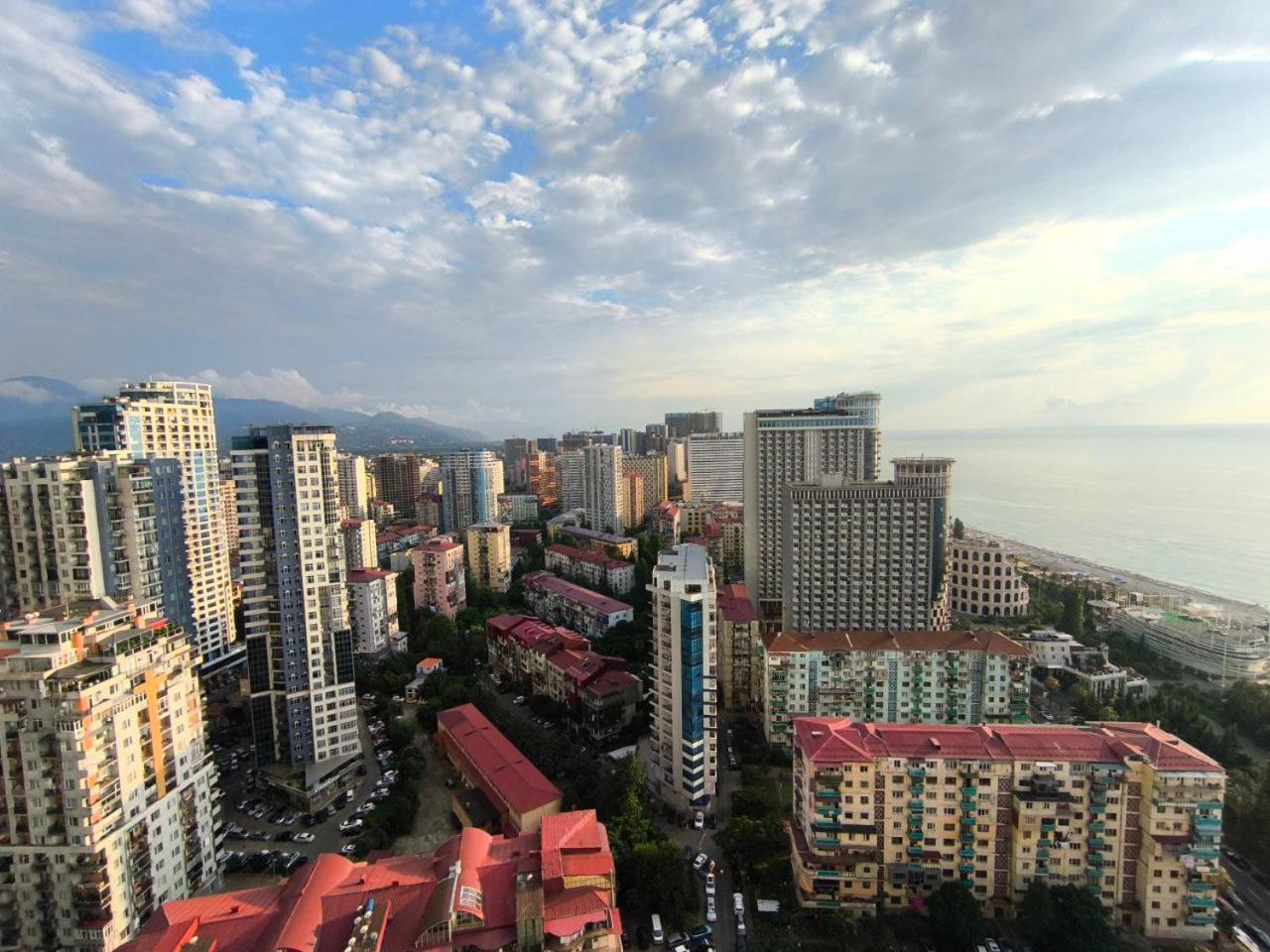 Orbi-City Batumi Apartments Sea View Екстер'єр фото