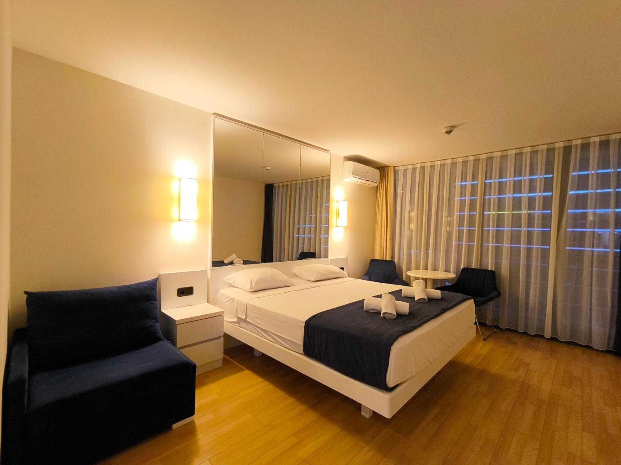Orbi-City Batumi Apartments Sea View Екстер'єр фото